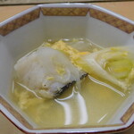 駅前居酒屋 玄 -  タラの中華風スープ