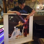 ペーパームーン - マスター(KONISHIKIの断髪式の写真と共に)