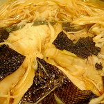 菜根譚 北海道中華 - ピーナッツオイルを仕上げにジュッ！と