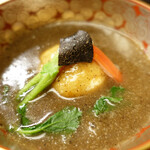 赤坂 菊乃井 - 百合根饅頭のトリュフ餡