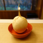 赤坂 菊乃井 - 辛みのない京野菜「辛み大根」。百済から渡来した秦氏が持ち込んだとされる。