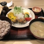 大戸屋 - 料理