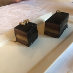 マダム・トキ - 