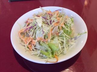 Maikicchin Kugayama - セットのサラダ