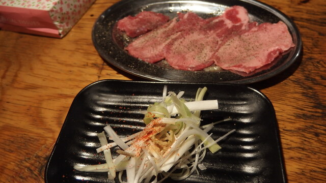 牛じろう 下赤塚 ホルモン 食べログ