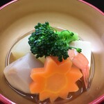 海鮮丼ぶり 海幸 - 煮物の小鉢