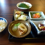 吉上上 - ご飯は3分ほど前に到着。お料理が来てパチリ！