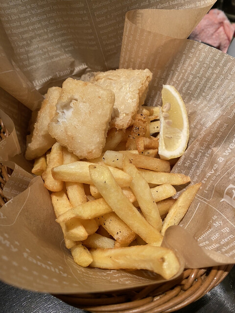 閉店 バリバリ鶏 新宿西口本店 新宿 居酒屋 食べログ