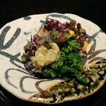 肉うち山 - 松葉蟹＆せんまいの和え物