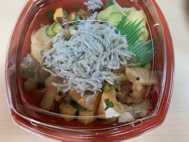 丼丸 丼べぇ 保原店 - 保原（海鮮丼）の写真