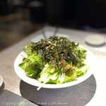 上野 和牛焼肉 USHIHACHI 極 - もみのりチョレギサラダ（590円税別）