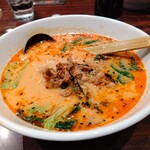 上海華龍 - 【2020.2.7(金)】本日の日替わり②(担々麺＋海鮮あんかけ丼)1,000円の担々麺