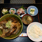 Azusagawa - 本まぐろかぶと煮定食1000円税込