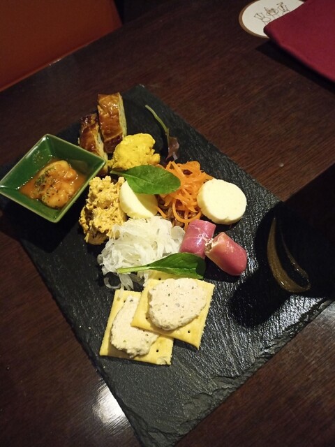 The Dining Campagne Wine Sakaba photo 3