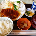 新南愛知カントリークラブ - トンテキ定食(1500円くらい)