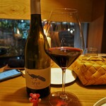 communico - 赤グラスワイン　￥1,400