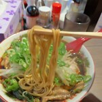 新福菜館 - 麺