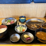 Minatomachi Shokudou - 煮魚定食
                        カレイ煮付け