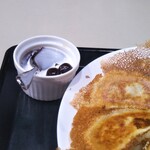 衣さんの店 - 羽根つき餃子です！