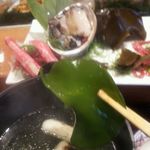 亀喜寿司 - 一人鍋 (めぬけ) with めかぶ＆鮑アワビ&ズワイ足身