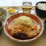 Rittoushi Yakusho Shokudou - 豚肉の大葉チーズ定食
