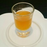 ベルエキップ - ==海老のコンソメ(3番出汁)==