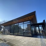 スターバックスコーヒー - 駐車場側からの外観☆