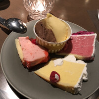 ブッフェアンドカフェ スロープサイドダイナー ザクロ - 