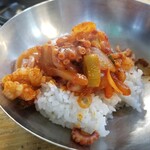오륙도 낙지볶음  - タコのピリ辛炒めオンザライス