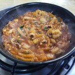 오륙도 낙지볶음  - タコのピリ辛炒め