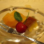 澤いち - デザート（季節先取りのサクランボ・マンゴー・自家製プリン）
