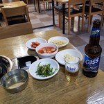 오륙도 낙지볶음  - おかずたちとcassビール