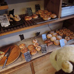 オーガニックパン工房　それいゆ - どれにしようか迷っちゃう。
      いろいろ買っちゃお～っと♪