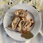 パン・デ・フィロゾフ - アルファ・バゲット（断面）