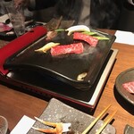 山暖 - 垰下牛の瓦焼き