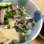 菊寿司 - 鯵鰯丼アップ
