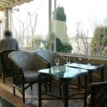 あざみ野うかい亭 - 2Fでデザートを頂くスペース