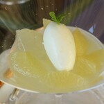 あざみ野うかい亭 - アレルゲン対応で用意していただいたボンタンのデザート