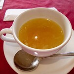 Okura kafe ando resutoran mediko - セット？のスープ。美味しい！！