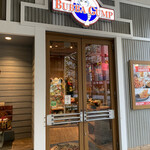 BUBBA GUMP SHRIMP TOKYO - 入口