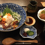 花もも - まぐろ丼