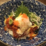 花もも - まぐろ丼アップ！