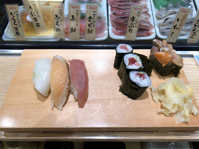 サッと立ち食い寿司⁉』by し～さん。 : 魚がし日本一 近鉄難波駅