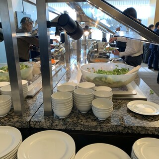 サムシング デリシャス_2