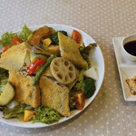 喜良久 - 鯵の香草フライ　野菜の素揚げもたっぷり！