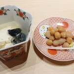 日本酒と料理 淳吟 - ごっこ汁とひよこ豆のカツオだし甘煮