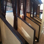 ベビーフェイスプラネッツ - 個室入口