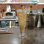 トリワイン ＰＩＫＯＳＨＨＨＵ - チンザノの何か？？