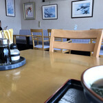 カフェ グリル どじょっこ - 店内