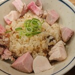 中華そば きなり - 肉増し炊き込みご飯¥250